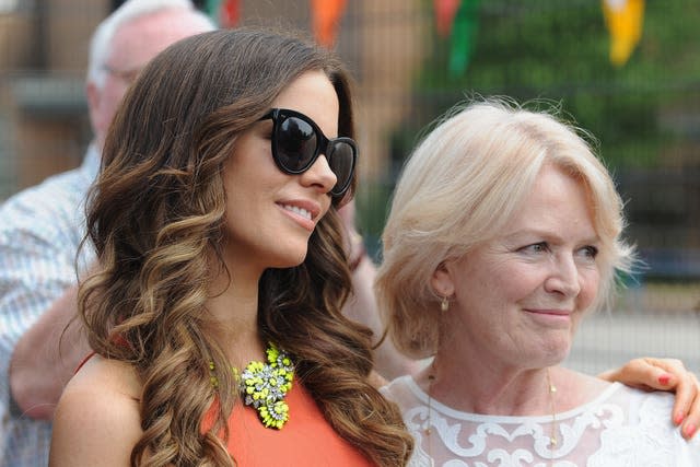 Kate Beckinsale with mother Judy Loe (Joe Giddens/PA)